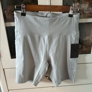 BSP sz L Light Gray Women's Biker Shorts nwt